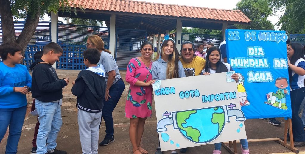 Rede Municipal de Ensino realizou atividades educativas em comemoração ao Dia Mundial da Água
