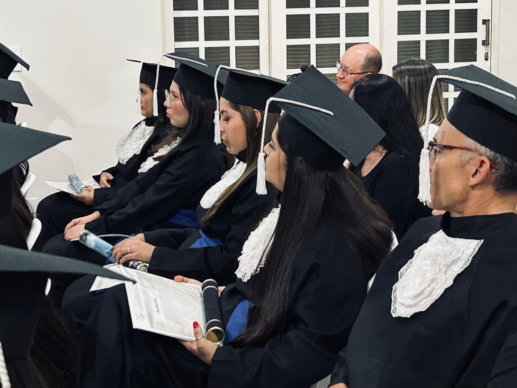 Caracol celebra formatura da primeira turma do Curso Técnico em Administração do Instituto Federal
