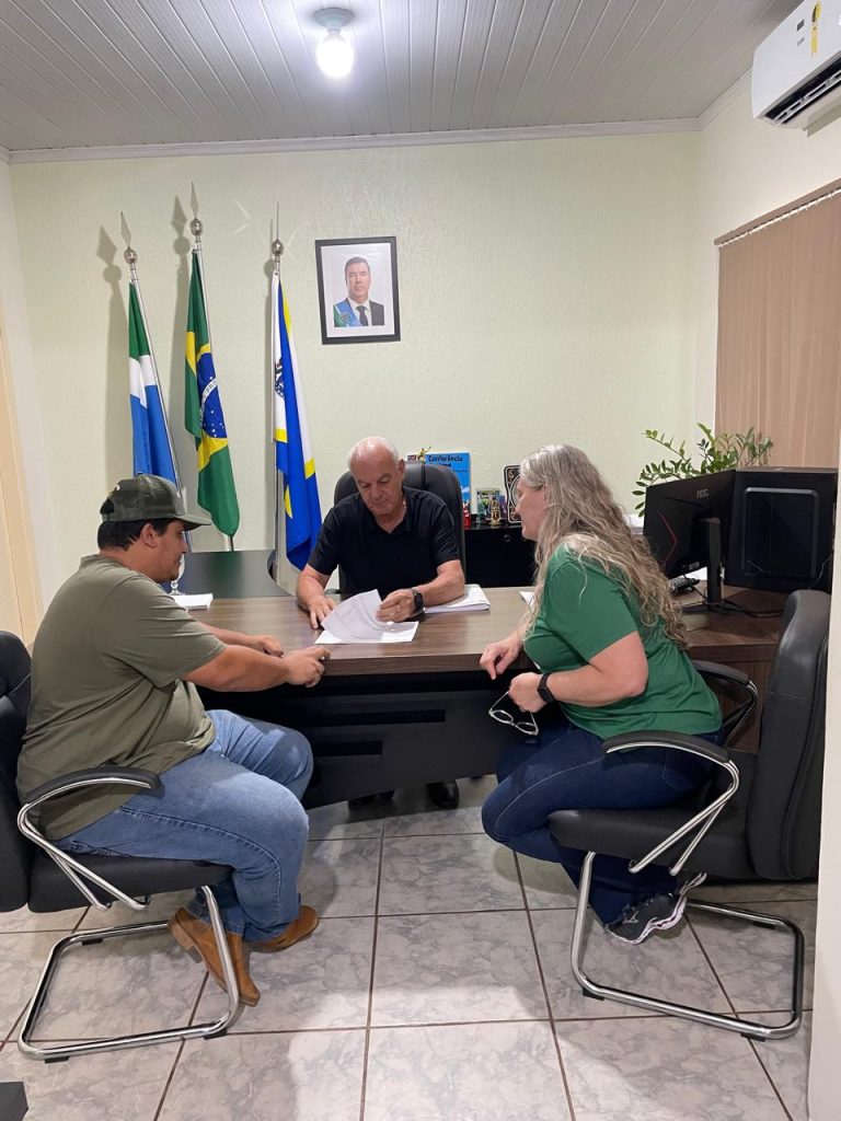 Prefeitura de Caracol injeta quase R$ 7 milhões na economia local com pagamento de folhas, 13º e abono